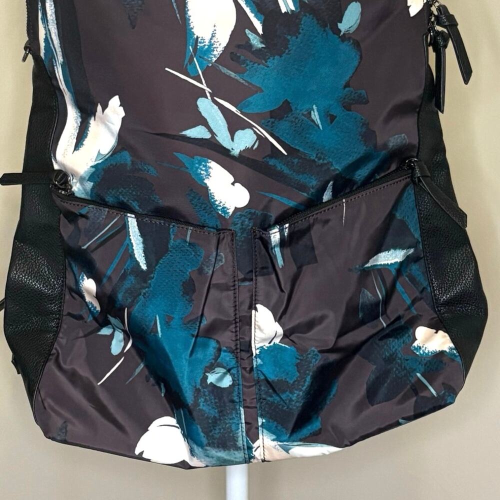 Fabletics Backpack Gray Floral - image 5